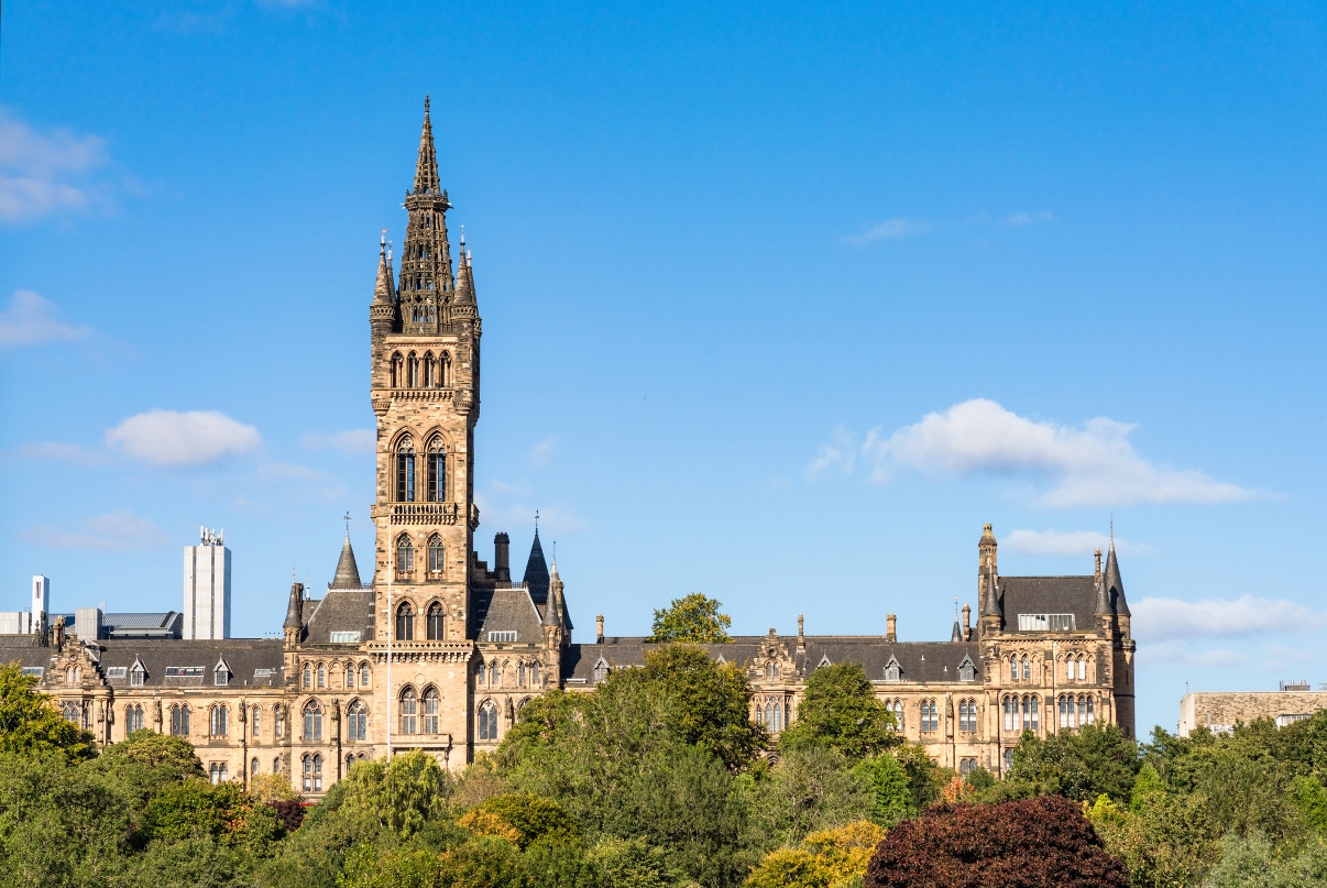 城堡校園「英國古典大學」：牛津、劍橋、格拉斯哥，其中一間你也可以申請到﻿